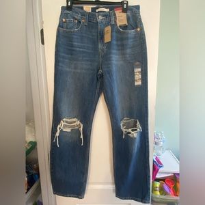 NWT Levi’s low pro straight jeans